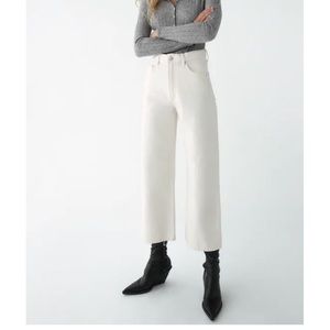 Zara cropped wide leg jeans in cream